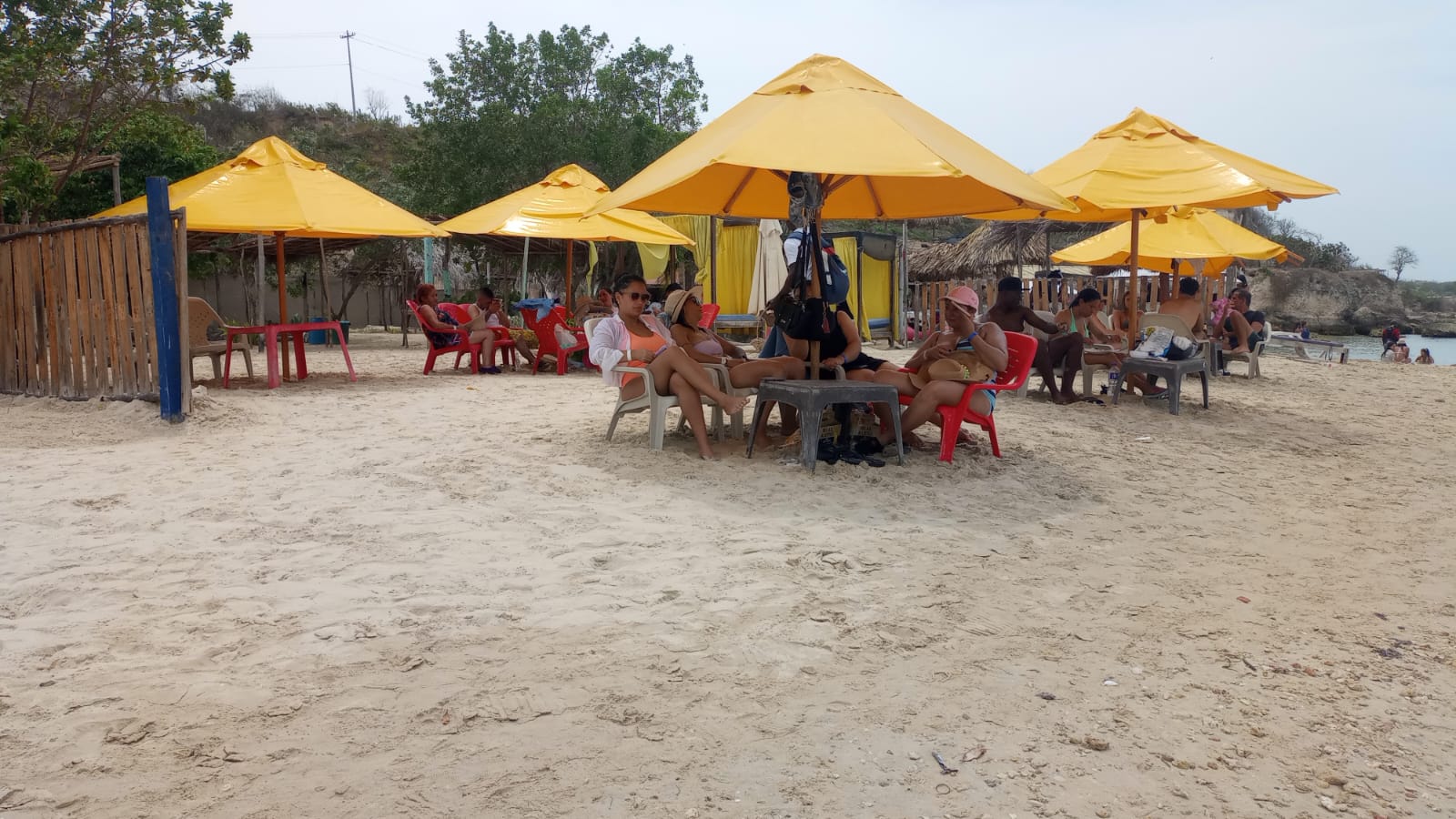 Madonna Beach Premium - Imagen 3