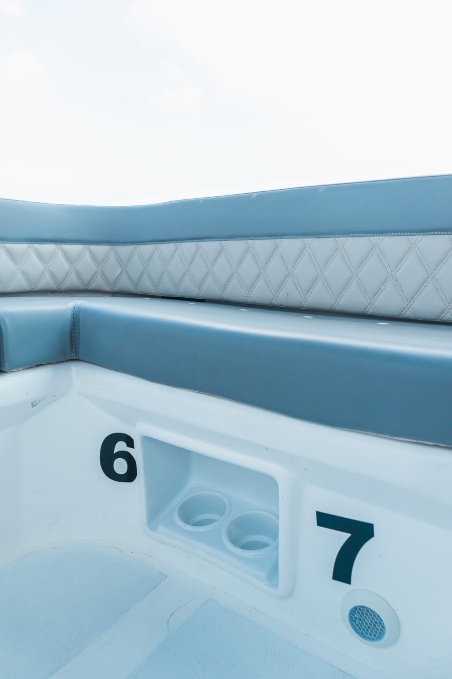 Bote Deportivo 38 Pies - Imagen 9