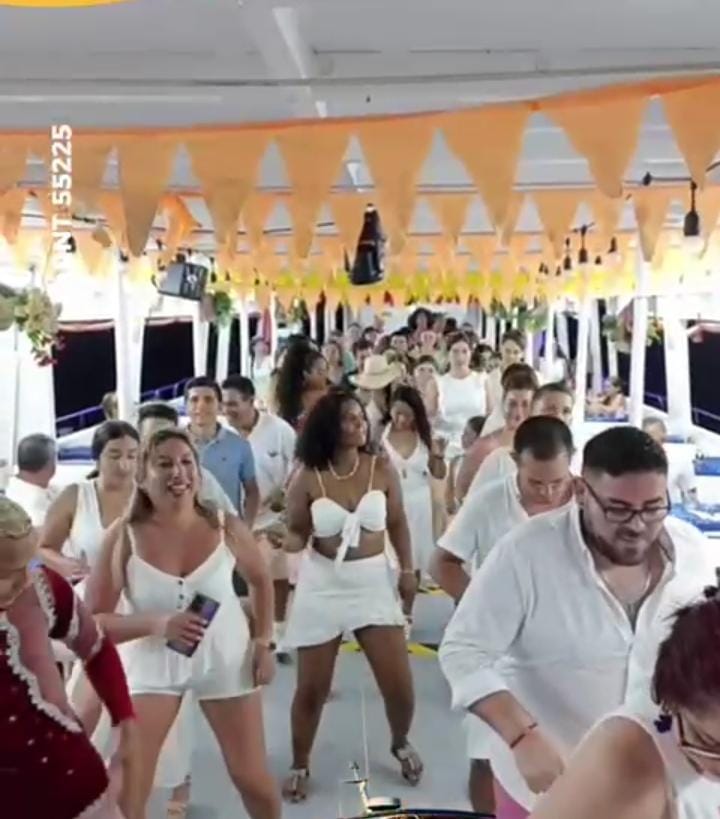 Cartagena Mágica a Bordo del Bequia - Imagen 3